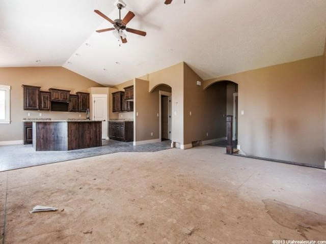 897 W 200 N, Clinton, UT 84015 — photo 6