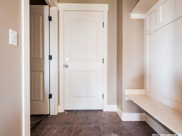 897 W 200 N, Clinton, UT 84015 — photo 10