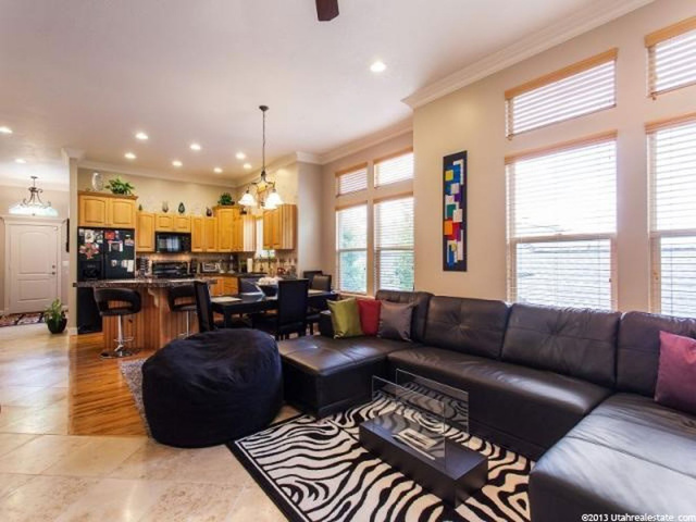 2475 E 1900 N, Layton, UT 84040 — photo 7