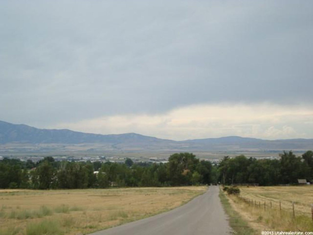 2005 E 2500 N, North Logan, UT 84341 — photo 10