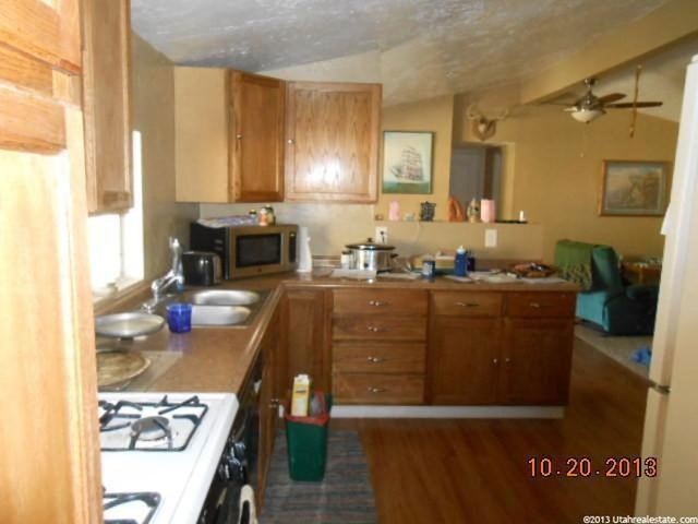 265 S 400 E, Mayfield, UT 84643 — photo 2