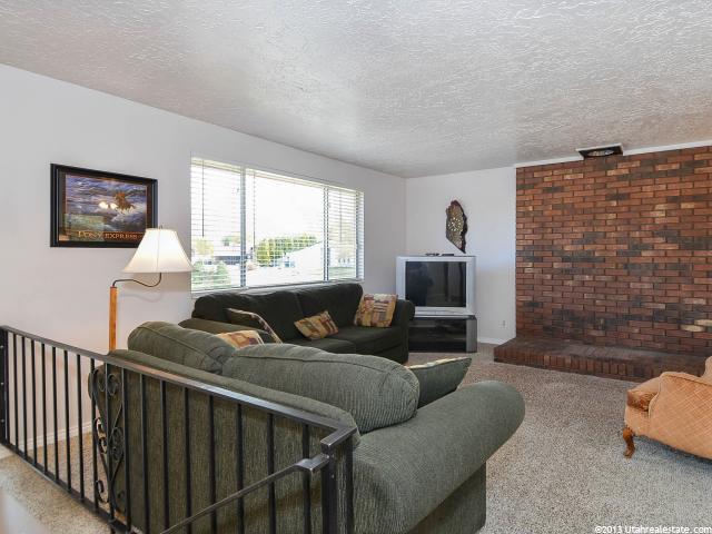 3027 W 4375 S, Roy, UT 84067 — photo 2