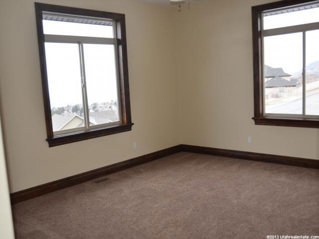 1823 S Bountiful Blvd E, Bountiful, UT 84010 — photo 6
