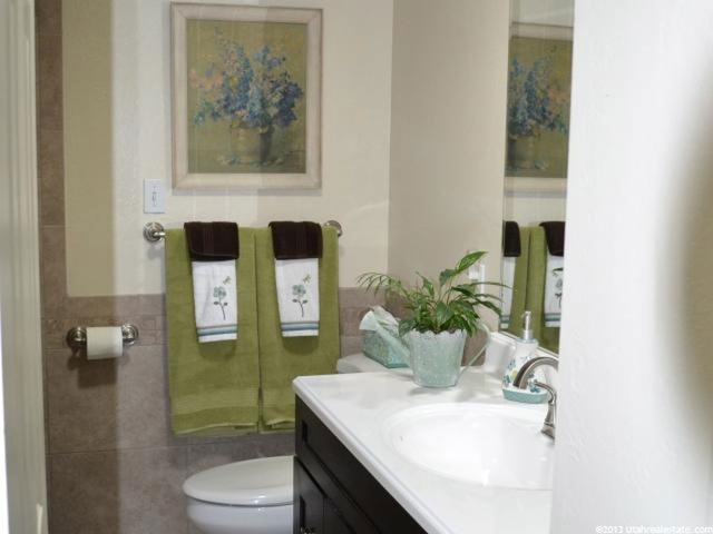 1408 E Silvercrest Dr S, Sandy, UT 84093 — photo 5