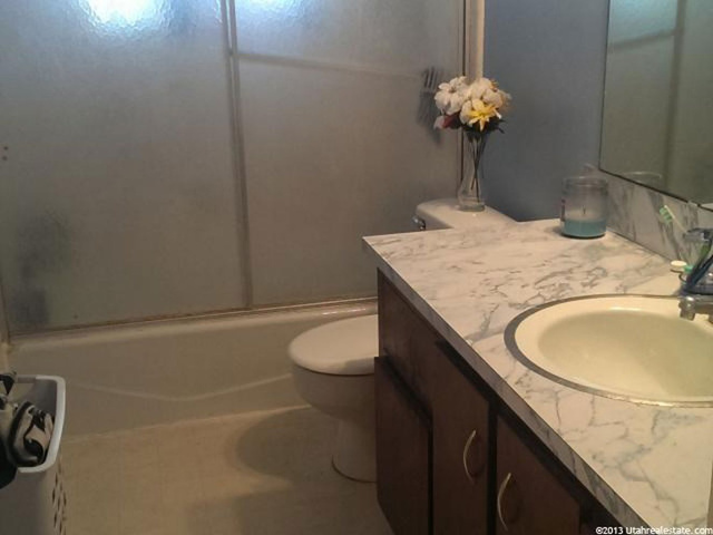 2006 N 3060 W, Clinton, UT 84015 — photo 2