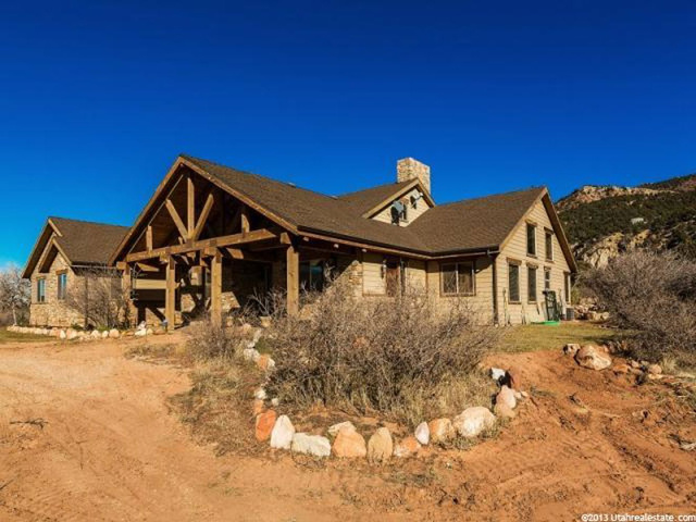 1923 S Tu-ee Trl, New Harmony, UT 84757
