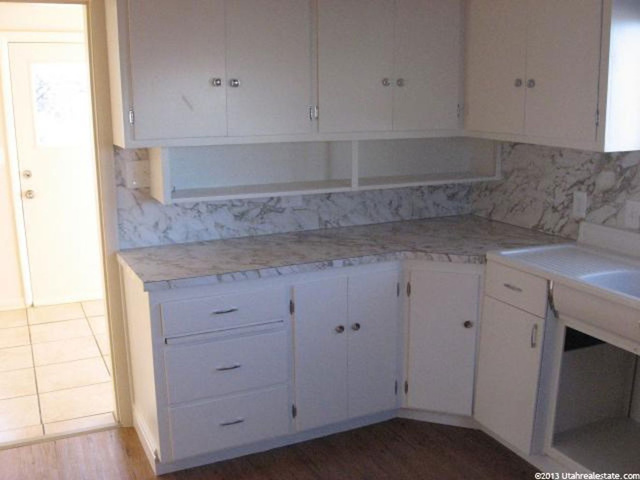 2053 S Ogden Ave, Ogden, UT 84401 — photo 2