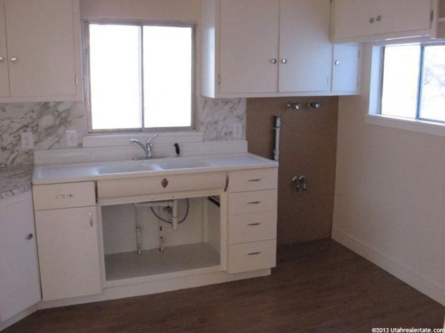 2053 S Ogden Ave, Ogden, UT 84401 — photo 6