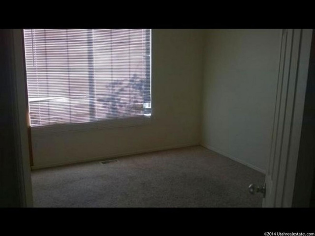 1832 N 2530 W, Clinton, UT 84015 — photo 9