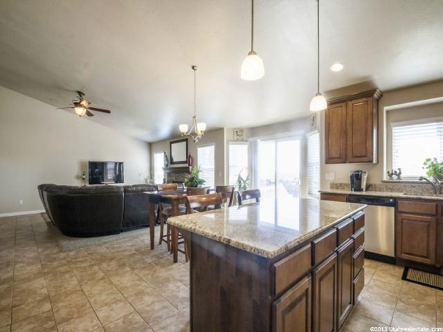 3167 N Goshawk Way E, Layton, UT 84040 — photo 12