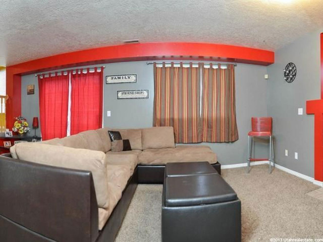 19 W 1900 S, Clearfield, UT 84015 — photo 11