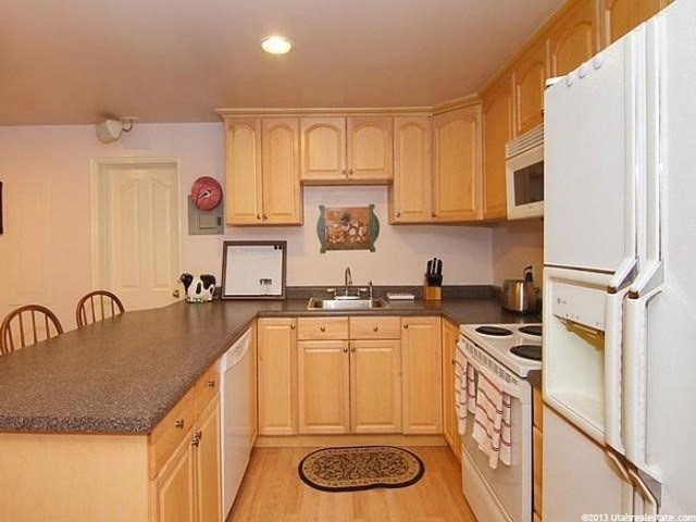2186 Oak Leaf, Sandy, UT 84092 — photo 9