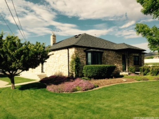 281 W Center, Aurora, UT 84620 — photo 2