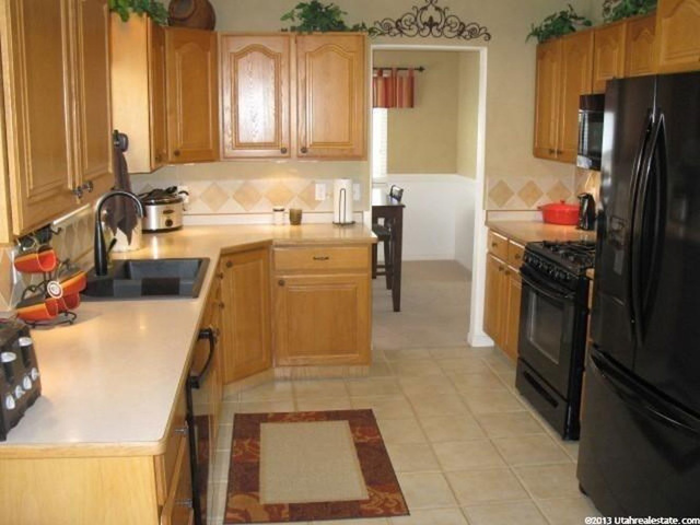 946 N 500 E, Springville, UT 84663 — photo 8