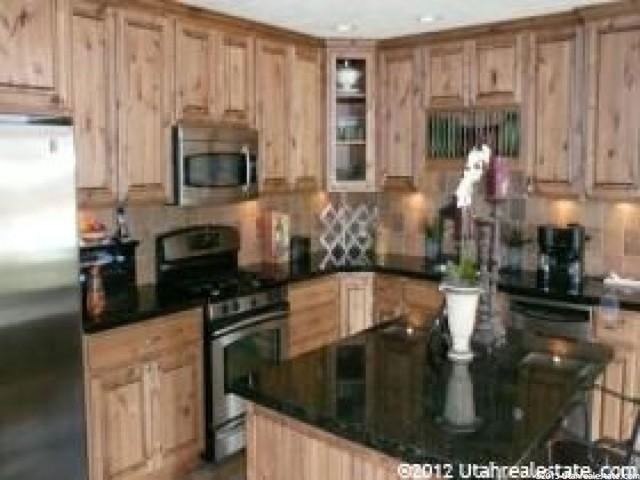 1680 E Fieldcrest Ln, Holladay, UT 84117 — photo 6