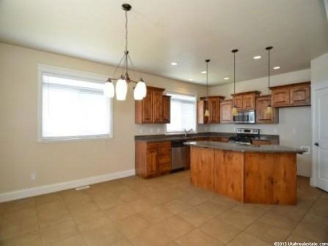 328 N 2250 E, Layton, UT 84040 — photo 8