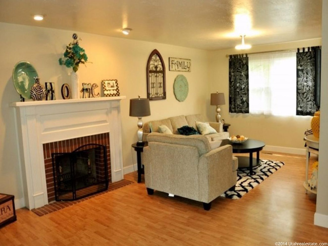 898 E 400 S, Kaysville, UT 84037 — photo 2