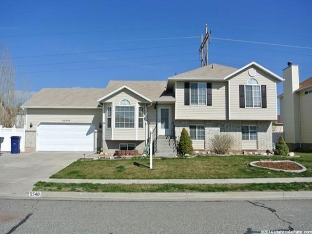 5540 S 3200 W, Roy, UT 84067 — photo 2