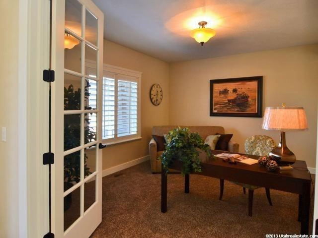 3210 E Jacobs Cir, Layton, UT 84040 — photo 2