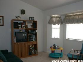 340 E 400 S, Hyrum, UT 84319 — photo 2