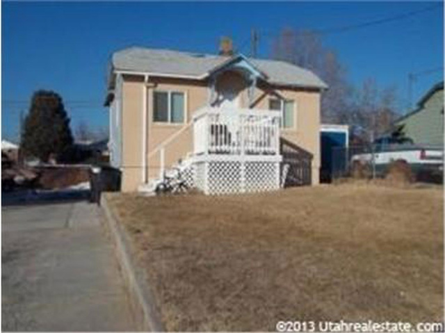 385 E Center St S, Clearfield, UT 84015