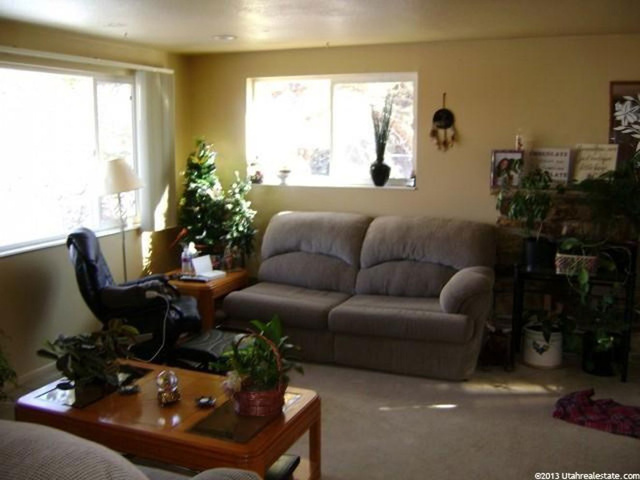 998 E 1000 N, Layton, UT 84040 — photo 2