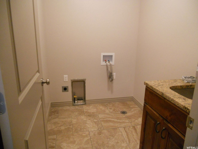 1319 N 200 E, Nephi, UT 84648 — photo 12