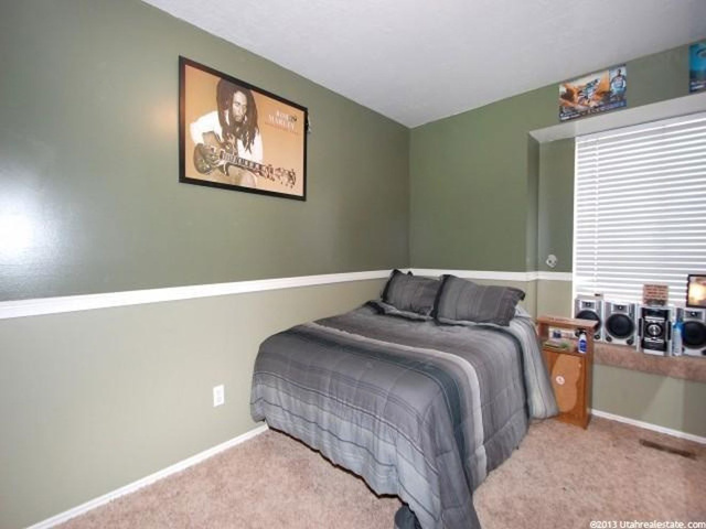 933 W 1870 N, Clinton, UT 84015 — photo 9