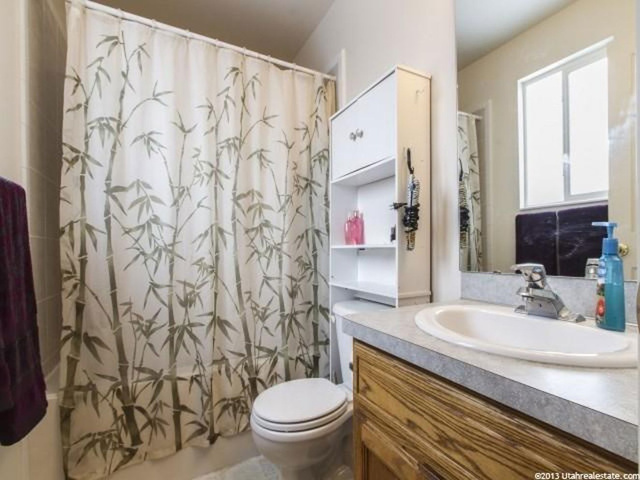 2182 W 2120 N, Clinton, UT 84015 — photo 9