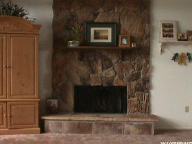 9182 Morningview Dr, Sandy, UT 84094 — photo 2