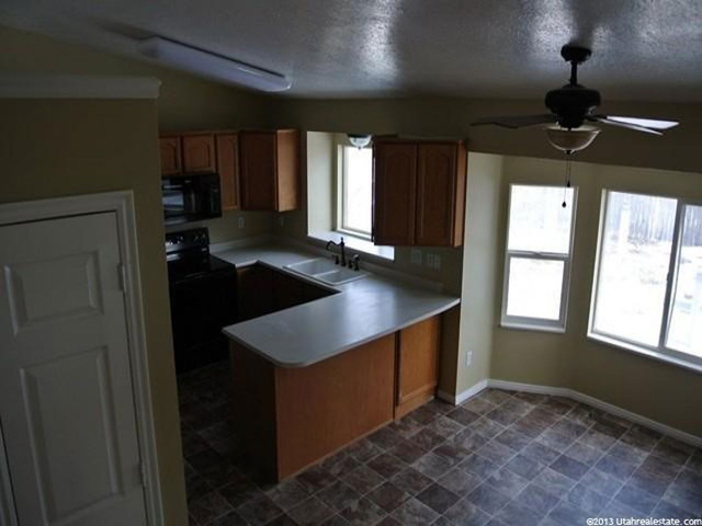 1676 N 775 W, Clinton, UT 84015 — photo 5