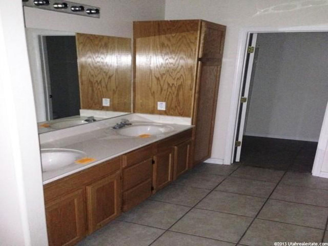 490 E 700 S #C32, Clearfield, UT 84015 — photo 5