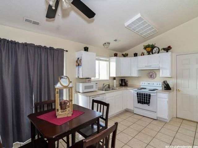 1999 N 1615 W, Clinton, UT 84015 — photo 8