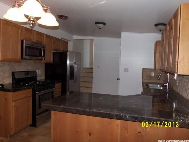 5830 S 2550 W, Roy, UT 84067 — photo 7
