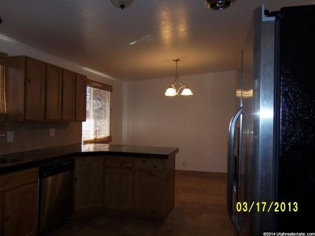 5830 S 2550 W, Roy, UT 84067 — photo 8