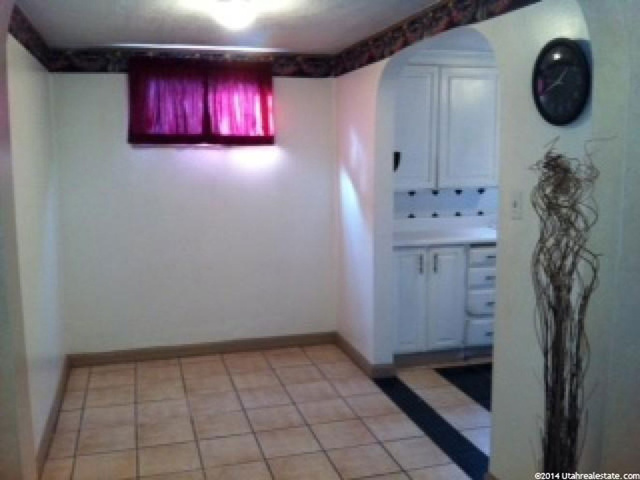 324 W Center N, Bountiful, UT 84010 — photo 3