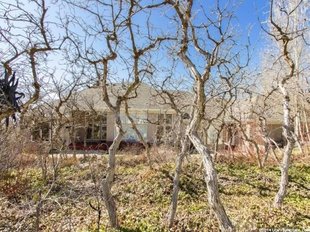 5592 S Shadow Mountain Ln, Ogden, UT 84403 — photo 5