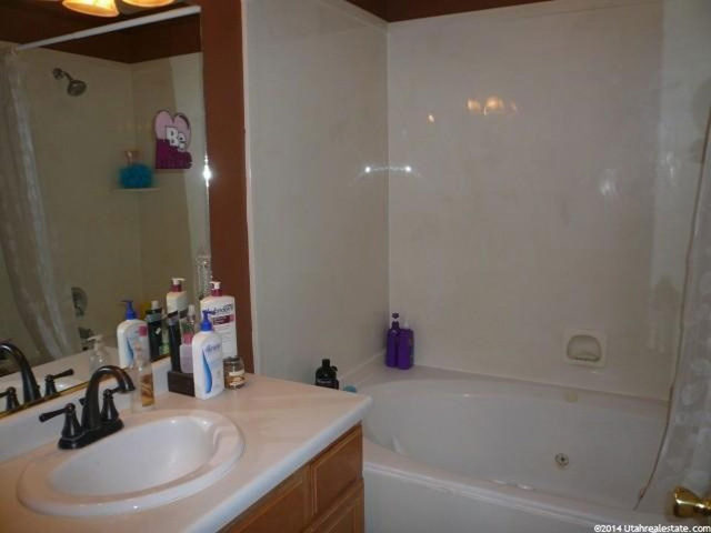 115 N 250 E, Millville, UT 84326 — photo 11