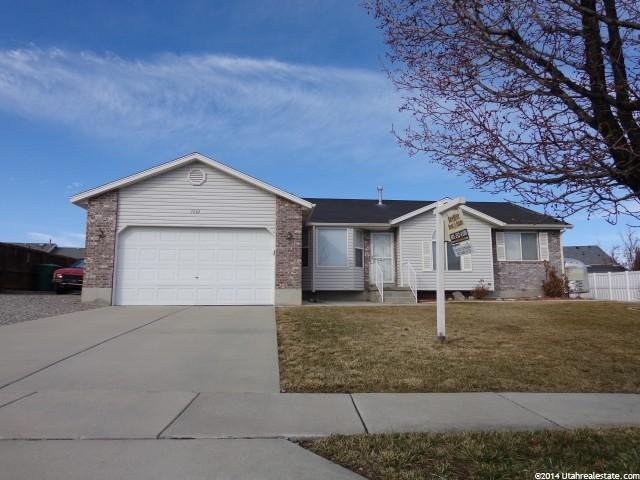 7202 BREEZE HILL RD, West Jordan UT 84081