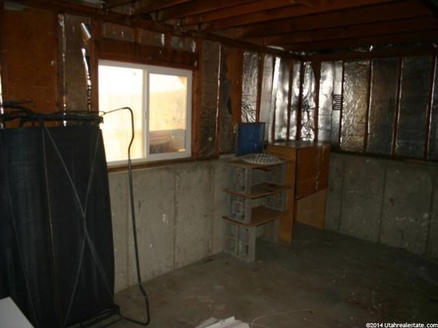215 N 200 W, Levan, UT 84639 — photo 11