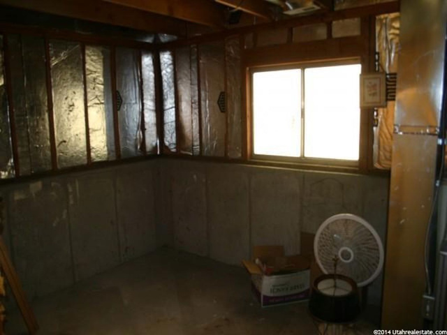 215 N 200 W, Levan, UT 84639 — photo 9