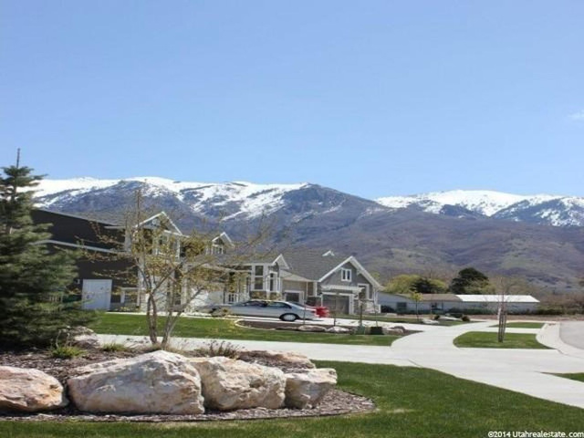 2061 E 1275 North Cir N #203, Layton, UT 84040 — photo 4
