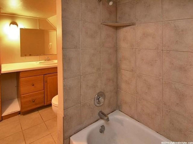 257 W 400 N, Bountiful, UT 84010 — photo 3