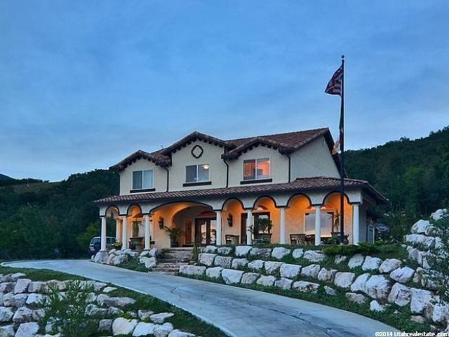 2371 S Maple Hills Dr E, Bountiful, UT 84010 — photo 2