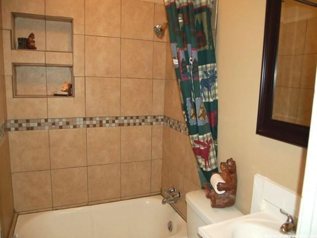 1717 E Swan St, Ogden, UT 84401 — photo 11