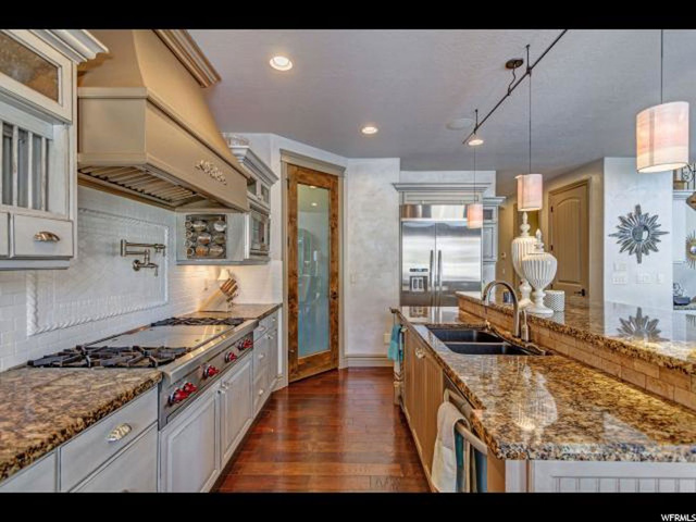 1709 E Deer Crest Dr, Fruit Heights, UT 84037 — photo 4