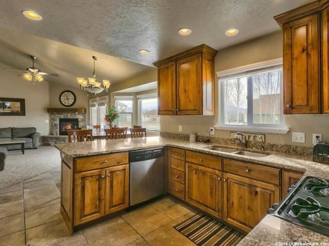 1976 E Keystone Ct, Heber City, UT 84032 — photo 9