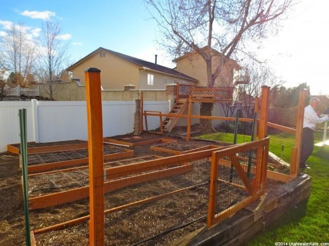 196 E 1975 N, Centerville, UT 84014 — photo 11