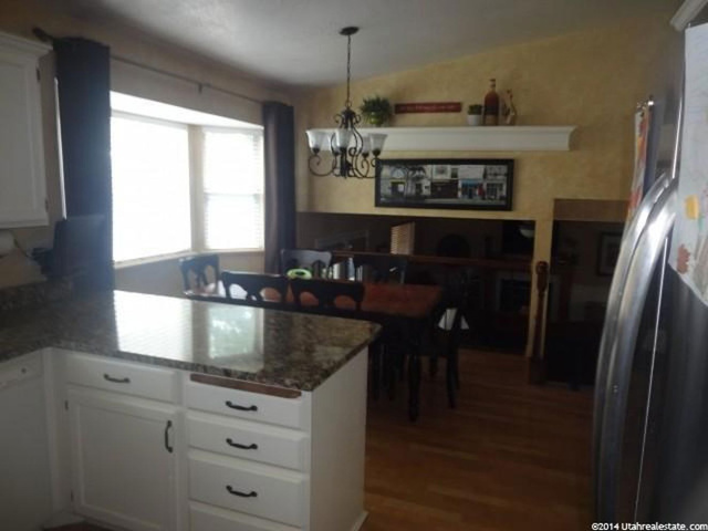 196 E 1975 N, Centerville, UT 84014 — photo 3