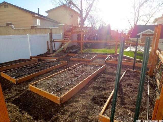 196 E 1975 N, Centerville, UT 84014 — photo 10